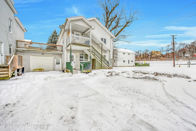 108 E Market St in Scranton, PA - Building Photo - Building Photo