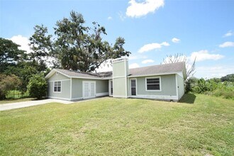 1204 Honeytree Ln W in Lakeland, FL - Building Photo - Building Photo