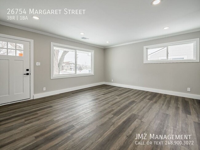 26754 Margaret St in Roseville, MI - Building Photo - Building Photo