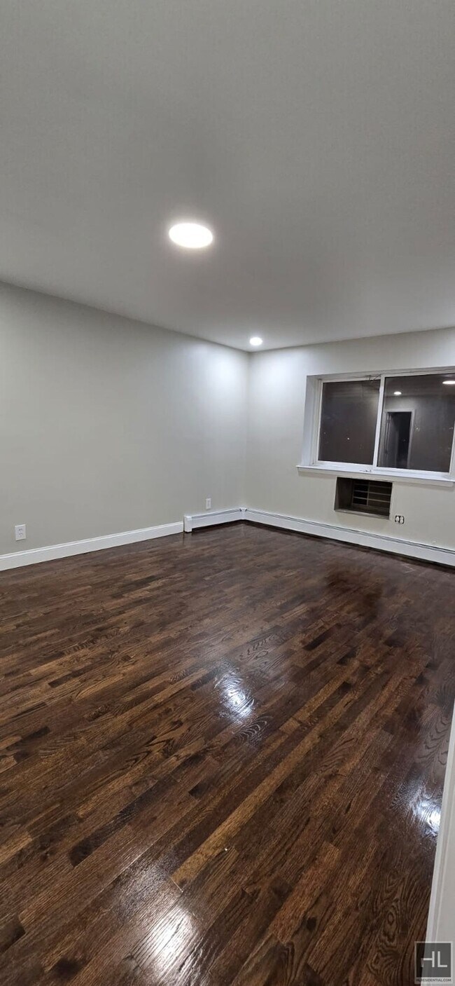 property at 2203 Hunter Ave