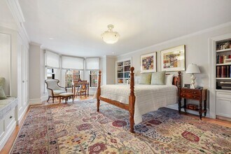 381 Beacon St in Boston, MA - Foto de edificio - Building Photo