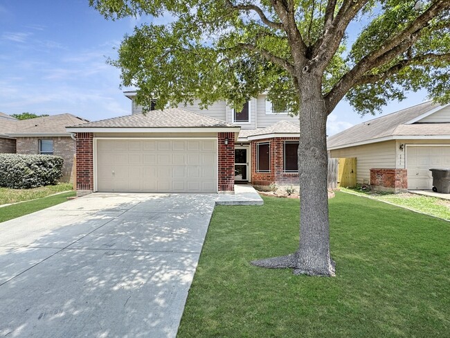 6910 Hallie Spirit in San Antonio, TX - Building Photo - Building Photo