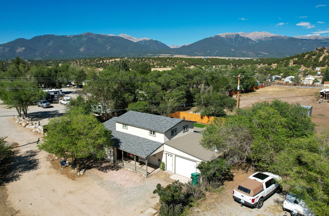 30428 US Hwy 24 N in Buena Vista, CO - Building Photo