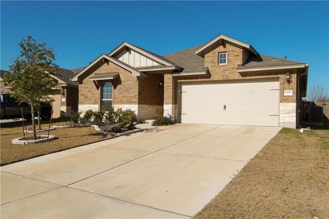 18308 Drecker Springs Ln in Pflugerville, TX - Foto de edificio - Building Photo