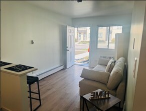 4823 W 157th St in Oak Forest, IL - Foto de edificio - Building Photo