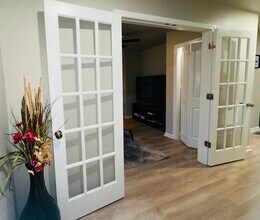 2447 McAlpine Terrace in Atlanta, GA - Building Photo - Building Photo