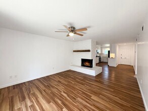 804 E Washington Ave in Escondido, CA - Building Photo - Building Photo