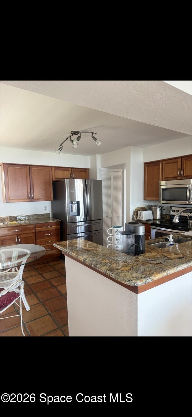 3270 River Villa Way in Melbourne Beach, FL - Building Photo - Building Photo