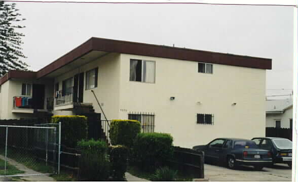 Sun Villa Apartment in San Diego, CA - Building Photo - Building Photo