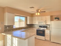 2512 W Riviera Dr in Tempe, AZ - Building Photo - Building Photo