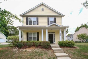 17322 Grand Central Way in Cornelius, NC - Building Photo