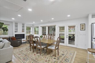 1315 Normandy Dr NE in Atlanta, GA - Building Photo - Building Photo