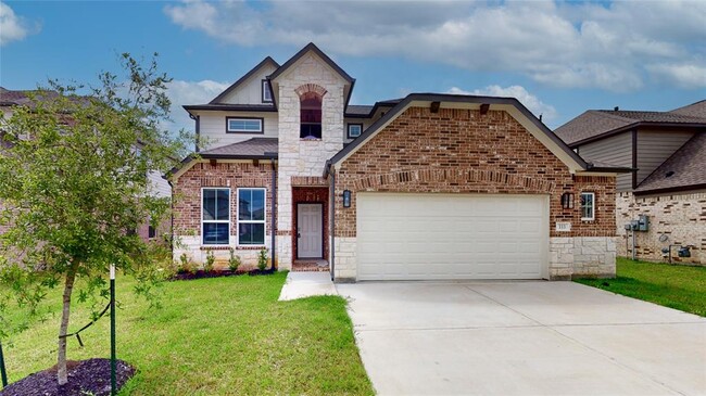 333 Spruce Oak Ln