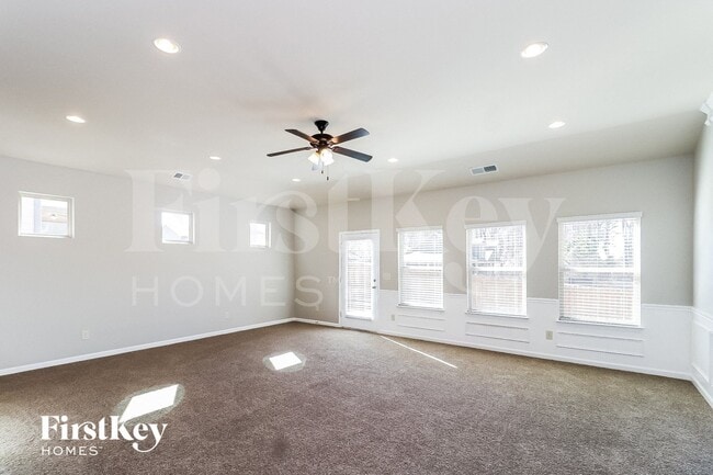 510 Country Ridge Dr in Hoschton, GA - Building Photo - Building Photo