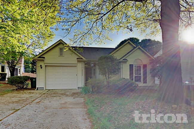 property at 10334 Creswell Ct