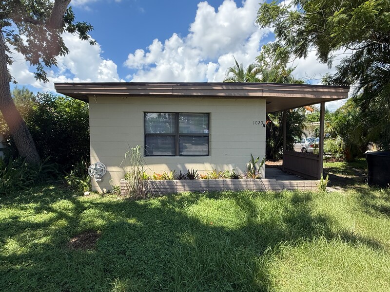 1020 Queen St N in St. Petersburg, FL - Building Photo