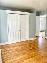 51 Catharine St, Unit 2 in Worcester, MA - Foto de edificio - Building Photo