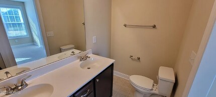 2408 Chavis Dr in Greenville, NC - Building Photo - Building Photo