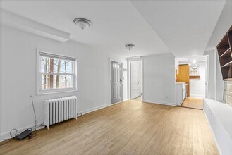 5013 Stanton Ave in Pittsburgh, PA - Building Photo - Building Photo