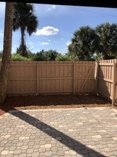 803 Sandtree Dr in Palm Beach Gardens, FL - Building Photo - Building Photo