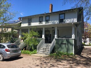 365 Flynn Ave, Unit 365 Flynn #2 in Burlington, VT - Building Photo - Building Photo