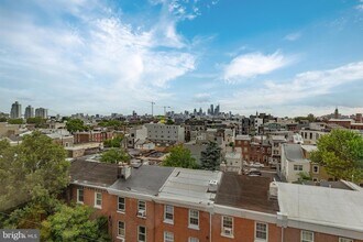 1421 E Columbia Ave, Unit 401 in Philadelphia, PA - Building Photo - Building Photo