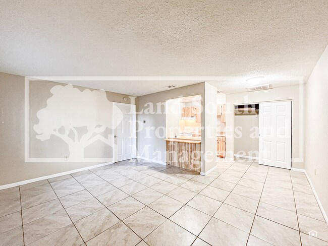 732 Angelina Ln in Lakeland, FL - Building Photo - Building Photo