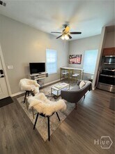 321 W 31st St in Savannah, GA - Building Photo - Building Photo