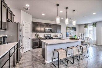 8605 Daisy Cutter Crossing in Georgetown, TX - Building Photo - Building Photo