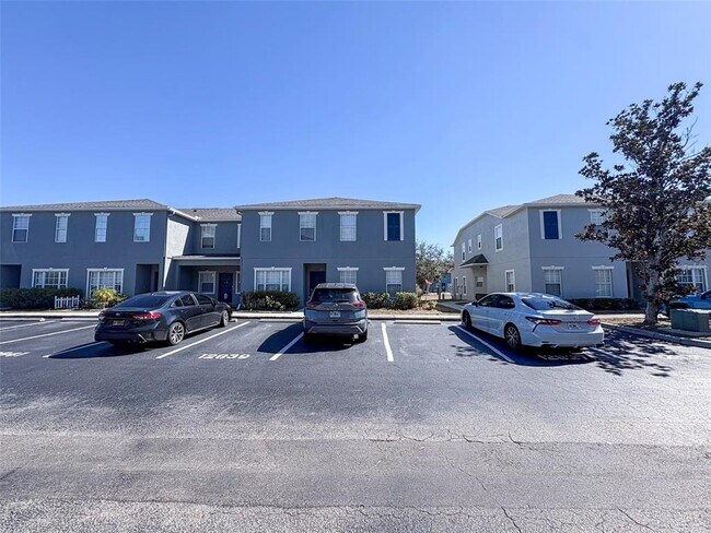 12837 Kings Crossing Dr in Gibsonton, FL - Building Photo - Building Photo