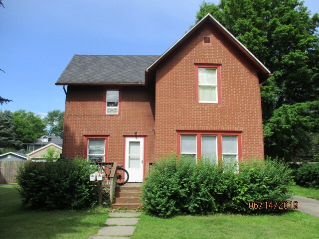 property at 131-133 N Union St