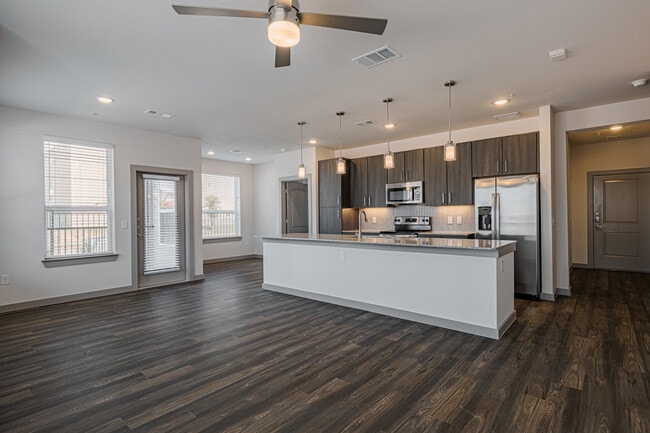 Premier at Morton Ranch in Katy, TX - Building Photo - Building Photo