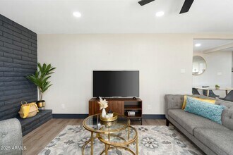 2313 N 66th St in Scottsdale, AZ - Building Photo - Building Photo