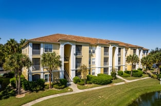 1375 Lake Shadow Cir in Maitland, FL - Building Photo
