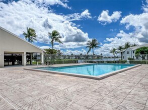 1022 Adams Ave in Homestead, FL - Building Photo - Building Photo