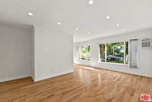 1233 N Harper Ave in West Hollywood, CA - Building Photo