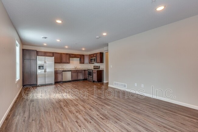 12654 Pond View Rd in Zimmerman, MN - Building Photo - Building Photo