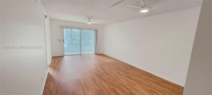 1300 SW 130th Ave in Pembroke Pines, FL - Building Photo - Building Photo