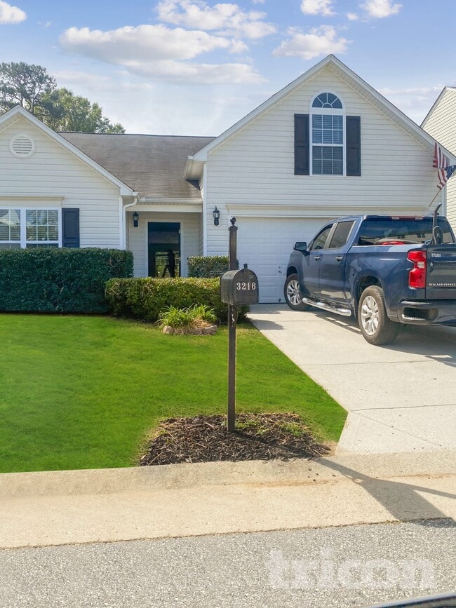 3216 Laurenfields Way in Winston-Salem, NC - Building Photo - Building Photo