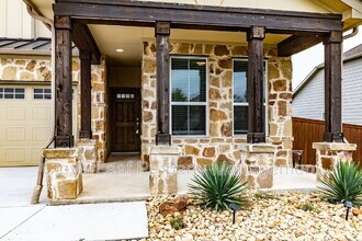 6757 Concho Crk in Schertz, TX - Building Photo - Building Photo