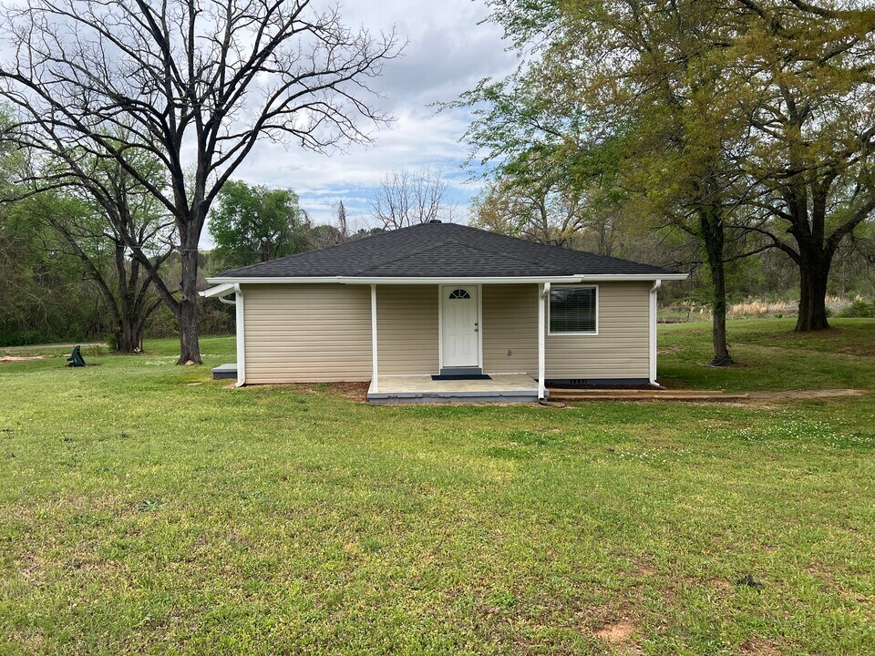 308 Warren Ave in Anniston, AL - Building Photo