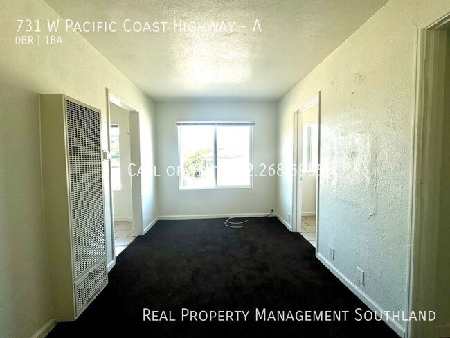 731 W Pacific Coast Hwy in Long Beach, CA - Building Photo - Building Photo