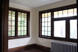 524-526-526 St James Pl in Pittsburgh, PA - Building Photo - Building Photo