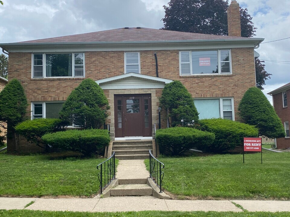 1119 Chandler St, Unit #3 in Madison, WI - Building Photo