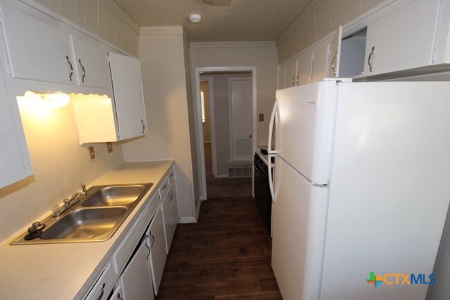 1207 S 9th St in Copperas Cove, TX - Building Photo - Building Photo