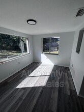 7710 Rohuna Dr in New Port Richey, FL - Building Photo - Building Photo