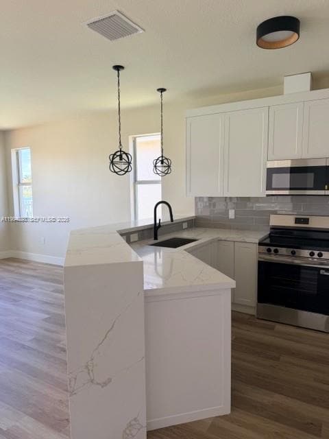 property at 3711 NE 23rd Ct