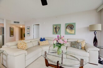 2001 N Ocean Blvd in Fort Lauderdale, FL - Building Photo - Building Photo