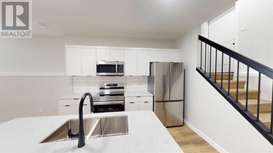 10206 128 Ave in Grande Prairie, AB - Building Photo - Building Photo