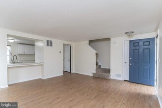 310 Sedgwick Ct in Stafford, VA - Building Photo - Building Photo